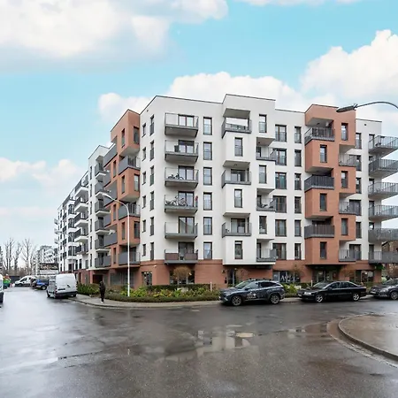 Dmowskiego Kepa Mieszczanska With Free Garage By Renters *