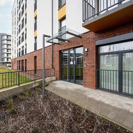 아파트 Dmowskiego Kepa Mieszczanska With Free Garage By Renters 브로츠와프